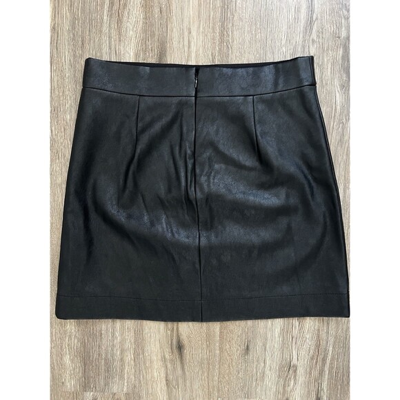 J Crew Black Faux Leather A-Line Mini Skirt Size 8 - Picture 3 of 7